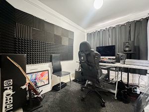 Photo 5- click for photo gallery